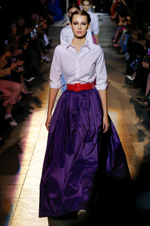 Carolina Herrera Fall 2018 Ready-to-Wear Каролина Эррера осень зима 2018 коллекция неделя моды в Нью Йорке Mainstyle